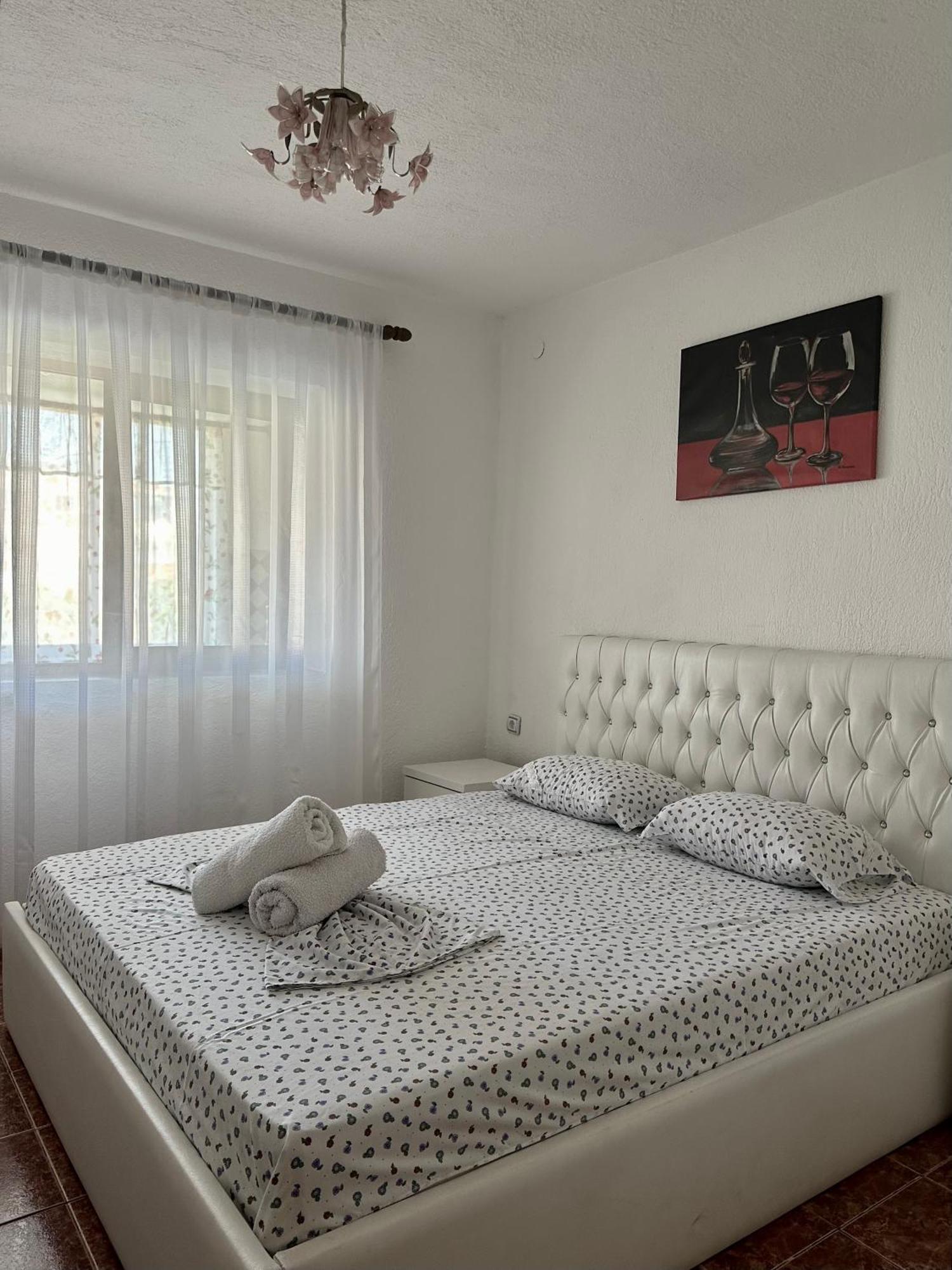 Ferienwohnung Jea House Pogradec Exterior foto